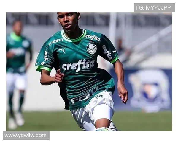 8月出生的足球天才盘点 揭秘那些夏季之星的传奇故事