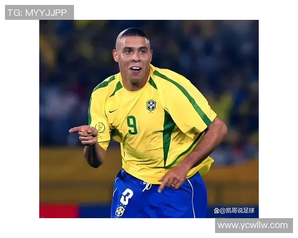 臣字足球球星带你了解绿茵场上的拼搏精神与团队协作魅力